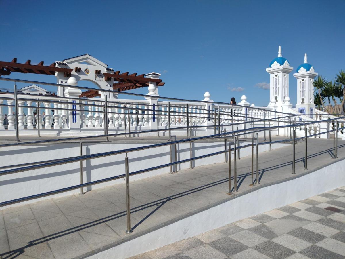 Living Benidorm. Playa Levante Exterior photo